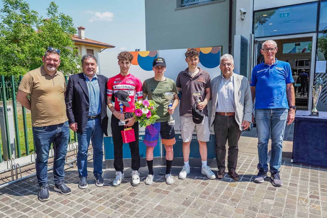 20240512 123136  5121370